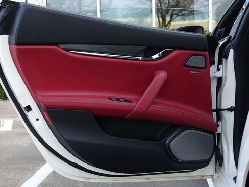 Used 2018 Maserati Quattroporte S GranSport Q4 image 38