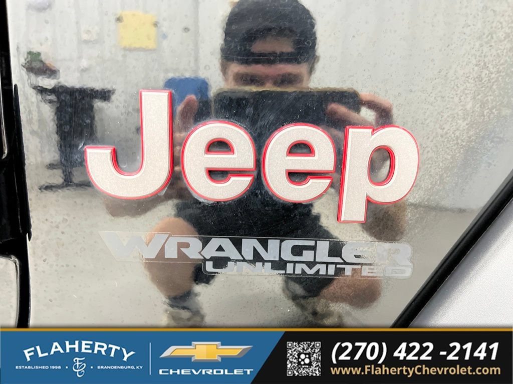 Used 2021 Jeep Wrangler Unlimited Rubicon AWD/4WD image 19