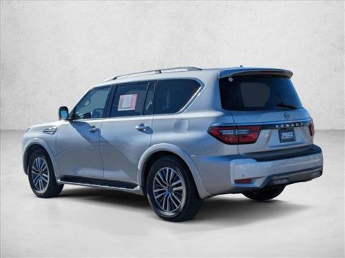 Used 2023 Nissan Armada SL w/ Captain's Chairs Package image 8