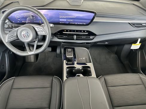 New 2025 Buick Enclave Sport Touring w/ Power Package image 17