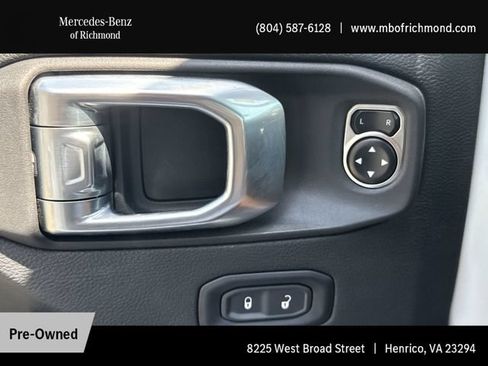 Used 2024 Jeep Wrangler Unlimited Sahara w/ Technology Group AWD/4WD image 23