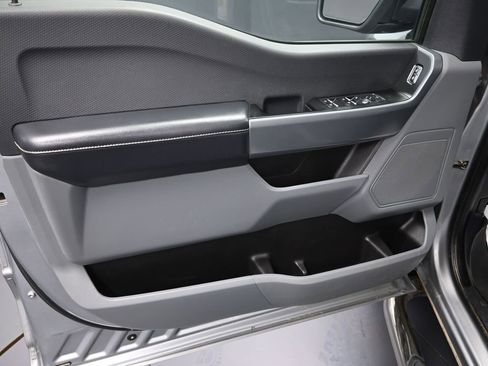 Used 2021 Ford F150 XLT image 11