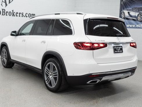 Used 2025 Mercedes-Benz GLS 450 4MATIC image 41