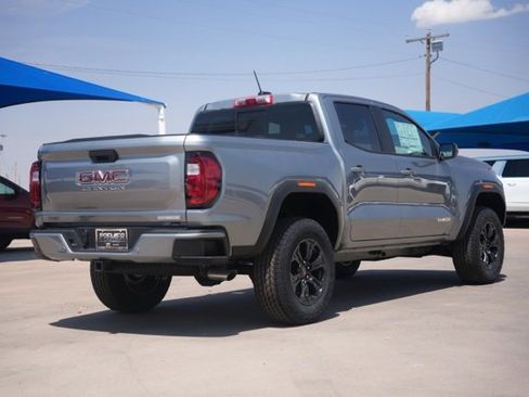 New 2025 GMC Canyon Elevation w/ Convenience Package image 4