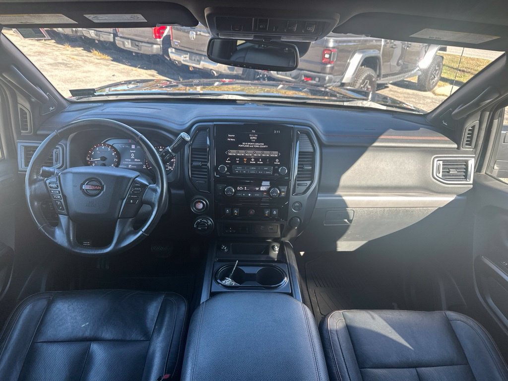 Used 2021 Nissan Titan PRO-4X w/ Pro-4x Convenience Package AWD/4WD image 16