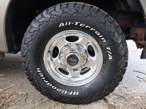 Used 2005 Ford Excursion Limited AWD/4WD image 44