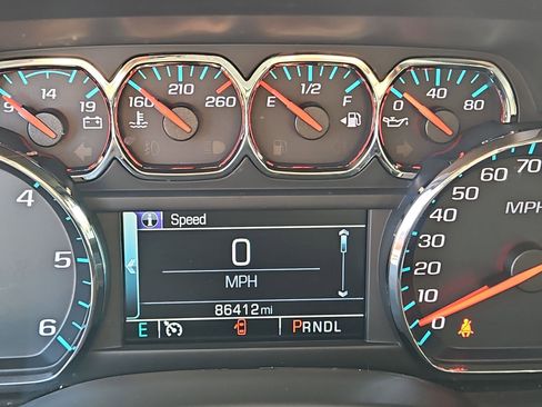 Used 2020 Chevrolet Tahoe LT w/ Luxury Package image 21