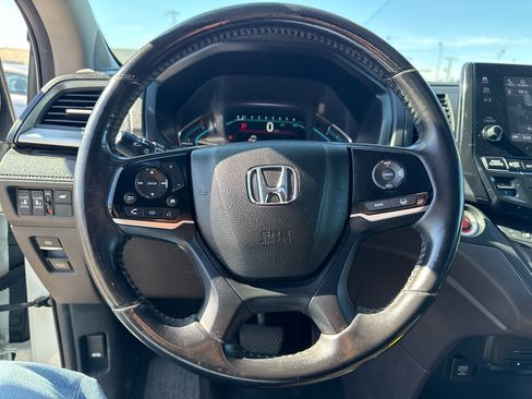 Used 2018 Honda Odyssey EX-L image 21
