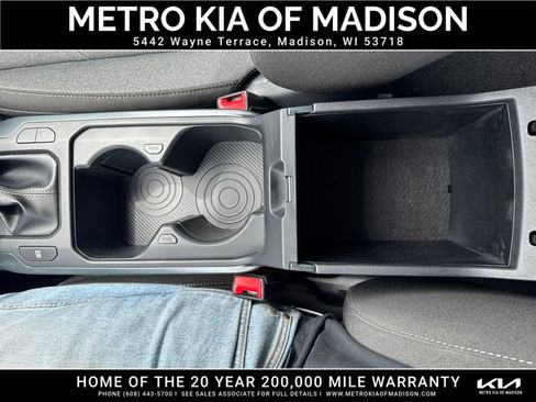 Used 2025 Kia K4 FWD image 26