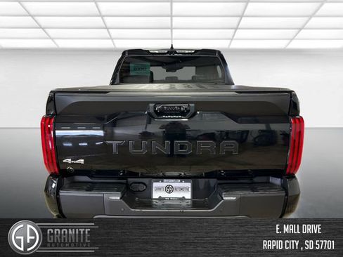 Used 2022 Toyota Tundra SR5 w/ Advanced Technology Package AWD/4WD image 4