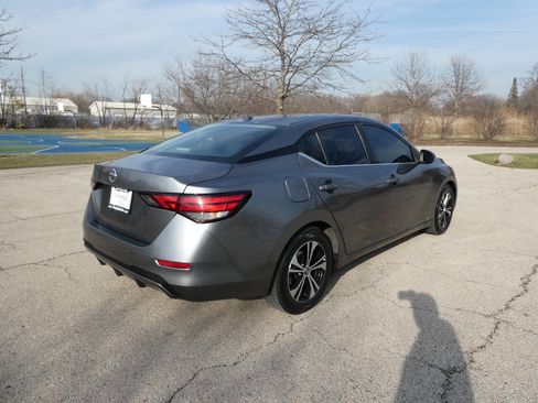 Used 2021 Nissan Sentra SV image 5