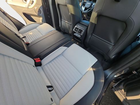 New 2026 Land Rover Discovery Sport Landmark AWD/4WD image 11