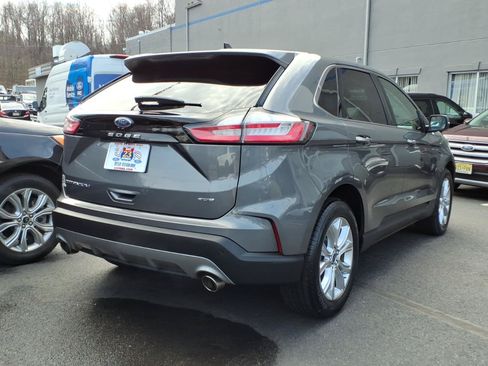 Certified 2022 Ford Edge Titanium w/ Equipment Group 301A AWD/4WD image 8