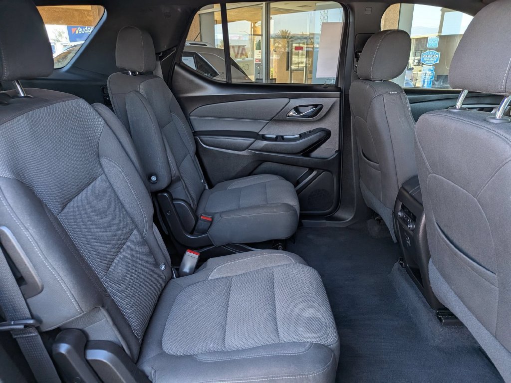 Used 2023 Chevrolet Traverse LT AWD/4WD image 30