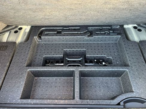 Used 2021 Subaru Legacy Premium image 16