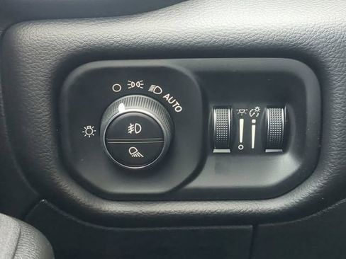 New 2026 RAM 1500 Big Horn AWD/4WD image 30