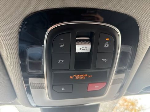 Certified 2022 Hyundai Santa Fe SEL w/ Convenience + Premium Package image 36