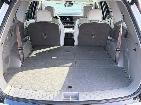 Certified 2026 Hyundai Palisade Limited AWD/4WD image 24