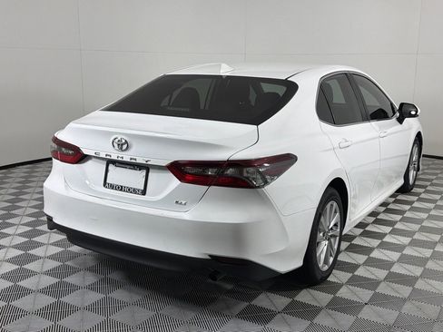 Used 2023 Toyota Camry LE w/ Convenience Package FWD image 5