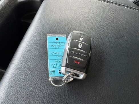 Used 2019 RAM 1500 Big Horn image 33