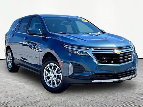 Used 2024 Chevrolet Equinox LT FWD image 1