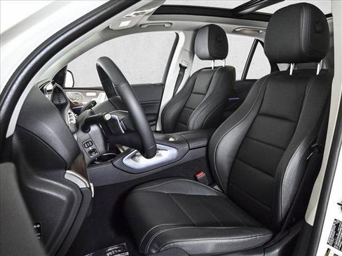 Certified 2025 Mercedes-Benz GLE 350 4MATIC image 19