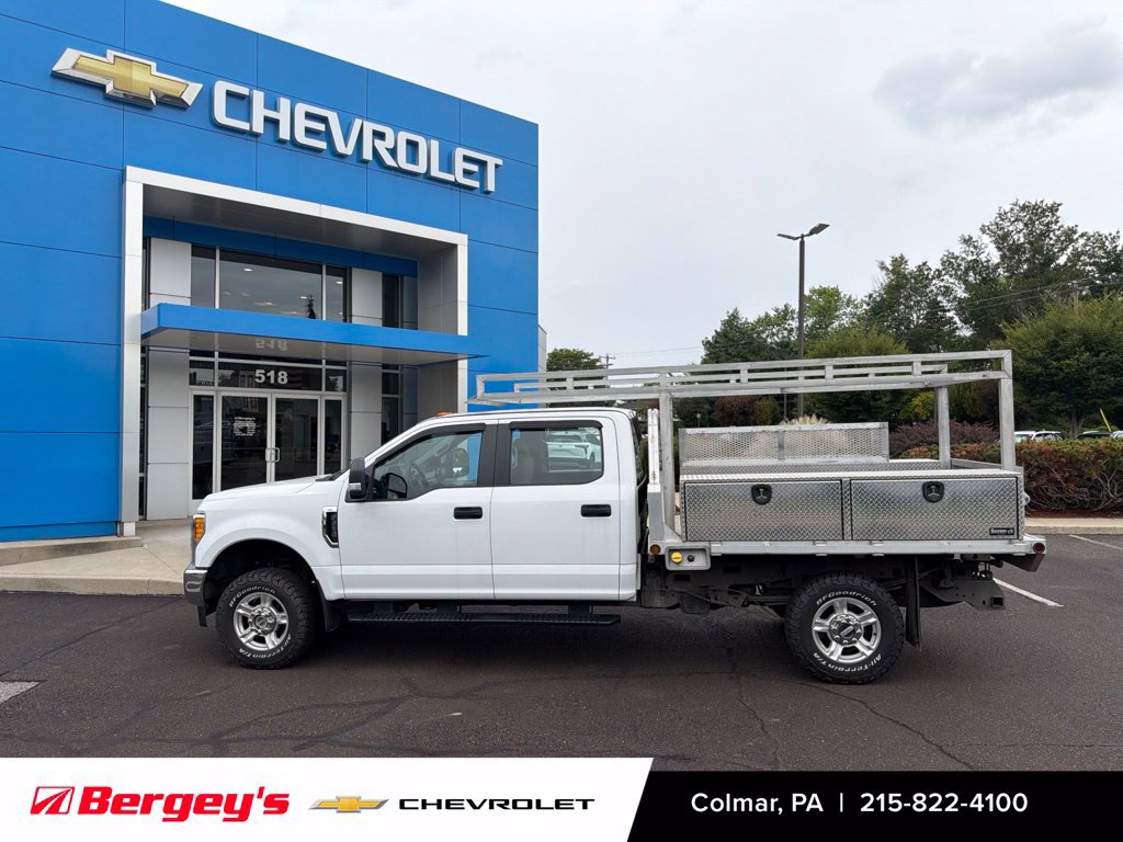 Used 2017 Ford F250 XL w/ Power Equipment Group AWD/4WD image 8