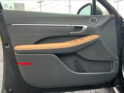 New 2026 Hyundai Sonata Limited image 23