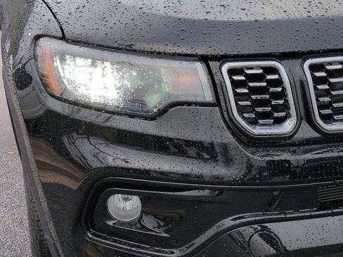 New 2026 Jeep Compass Limited image 9