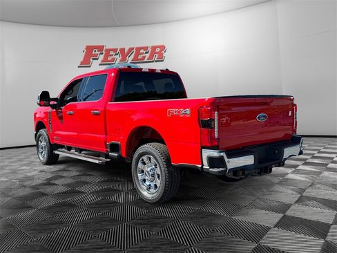 New 2026 Ford F250 Lariat w/ Chrome Package image 5