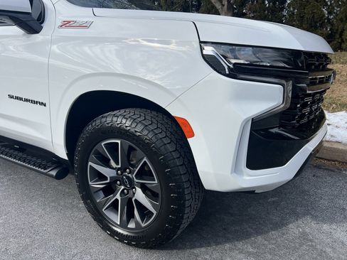 Used 2023 Chevrolet Suburban Z71 w/ Luxury Package image 67