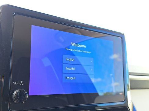 Certified 2025 Toyota Corolla LE image 21