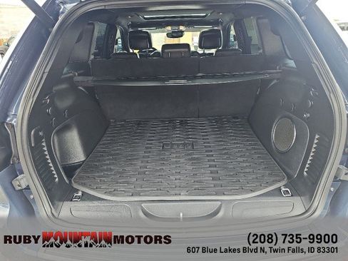 Used 2021 Jeep Grand Cherokee Limited AWD/4WD image 32
