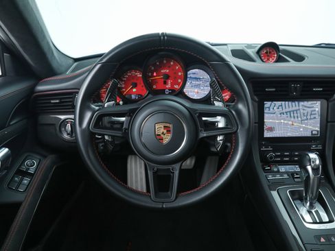 Used 2018 Porsche 911 GT3 image 6