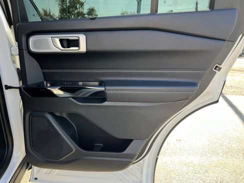 Used 2021 Ford Explorer ST w/ Equipment Group 401A image 21