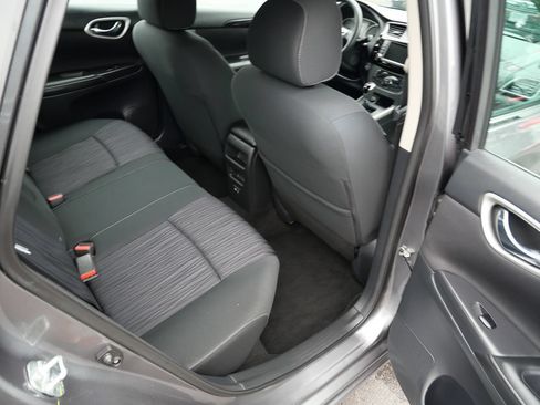 Used 2019 Nissan Sentra SV FWD image 21