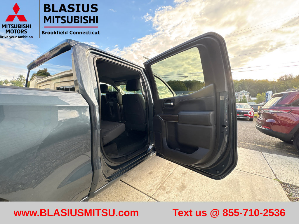 Used 2019 Chevrolet Silverado 1500 RST w/ All-Star Edition AWD/4WD image 39