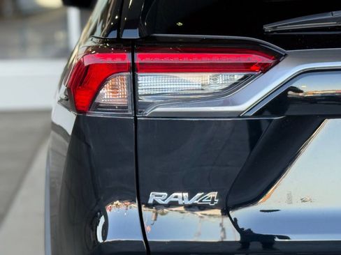 Used 2024 Toyota RAV4 Limited w/ Advanced Technology Package image 15