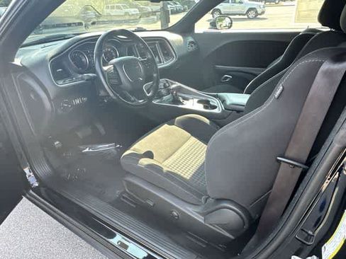 Used 2022 Dodge Challenger GT RWD image 29