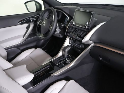 New 2026 Mitsubishi Eclipse Cross SEL image 30