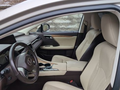 Used 2019 Lexus RX 350L AWD image 13