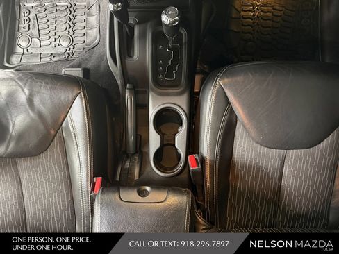 Used 2015 Jeep Wrangler Sport AWD/4WD image 27