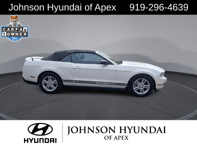 Used 2011 Ford Mustang Convertible w/ 101A Rapid Spec Order Code RWD image 10