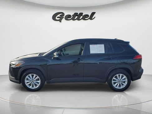 Certified 2023 Toyota Corolla Cross LE w/ Moonroof Package AWD/4WD image 7