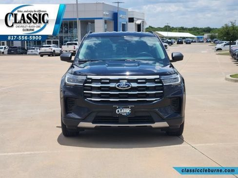 Used 2025 Ford Explorer Active RWD image 5
