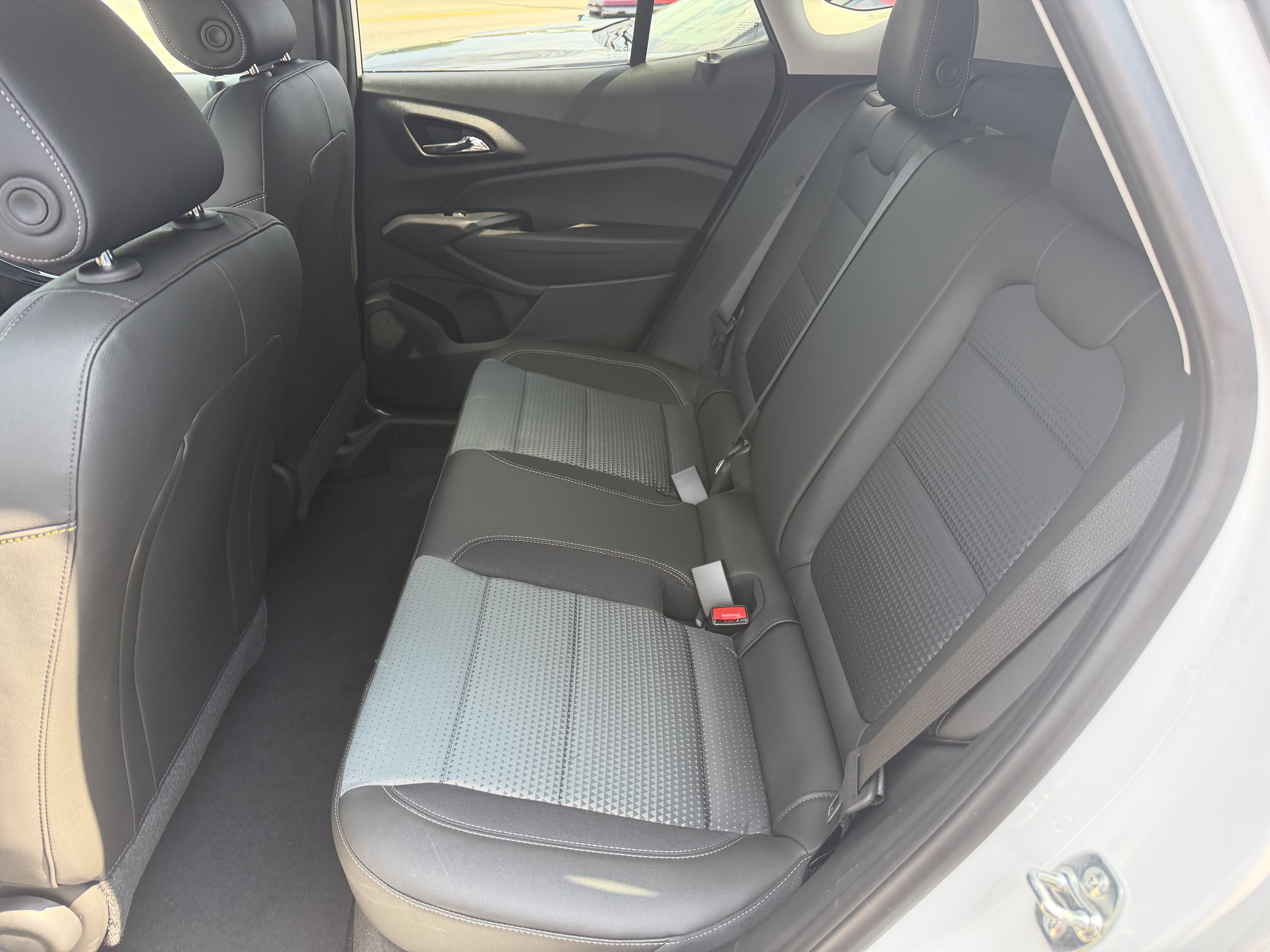 New 2026 Chevrolet Trax LT w/ Driver Confidence Package FWD image 10