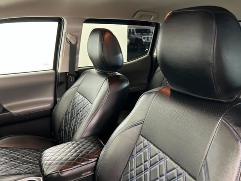 Used 2022 Toyota Tacoma SR5 image 16