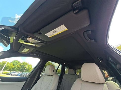 Used 2023 BMW X5 sDrive40i RWD image 7