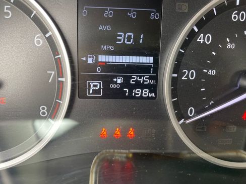 Certified 2025 Nissan Kicks Play S FWD image 18
