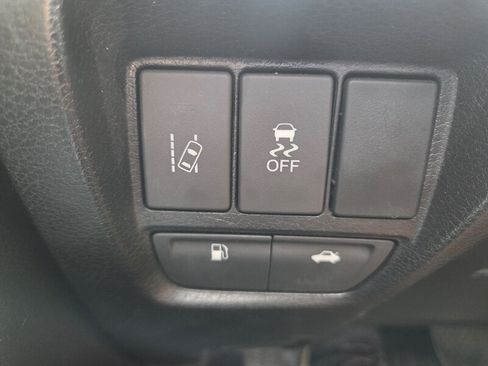 Used 2015 Acura TLX w/ Technology Package FWD image 13